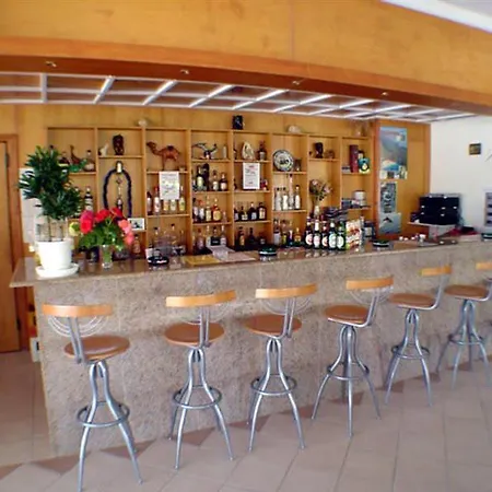 Metaxa Hotel 2*