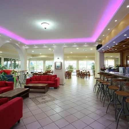 Metaxa 2* Kalamákion