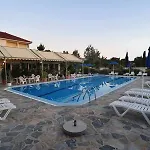 Hotel Metaxa Kalamákion