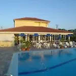 Metaxa Hotel 2*